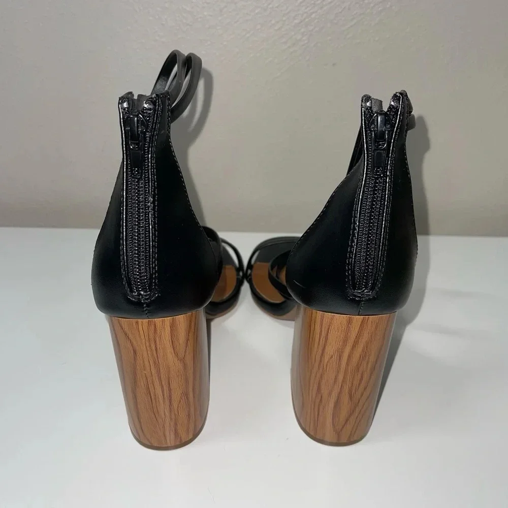 Qupid Black Square Toe Strappy 5” Wooden Block Heel Sandals 10 Women’s